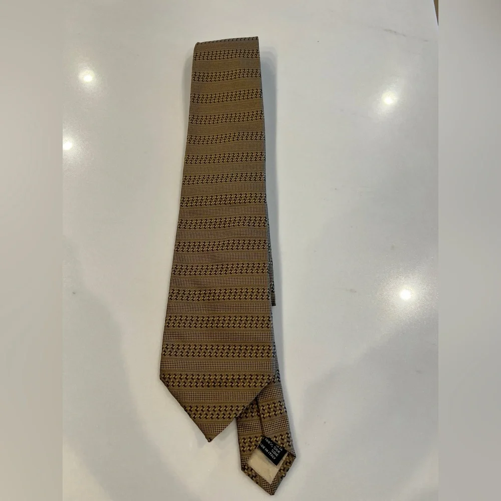 Gucci Striped Patterned Tie